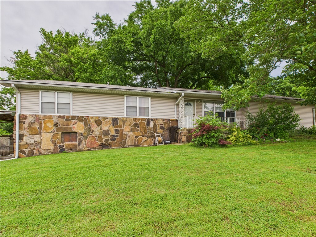 308 N 3rd Street  Harrison AR 72601 photo