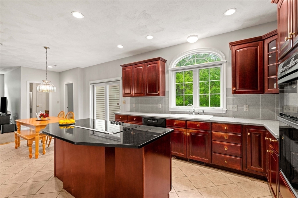 Property Photo: 30 Sherwood Dr MA 01845