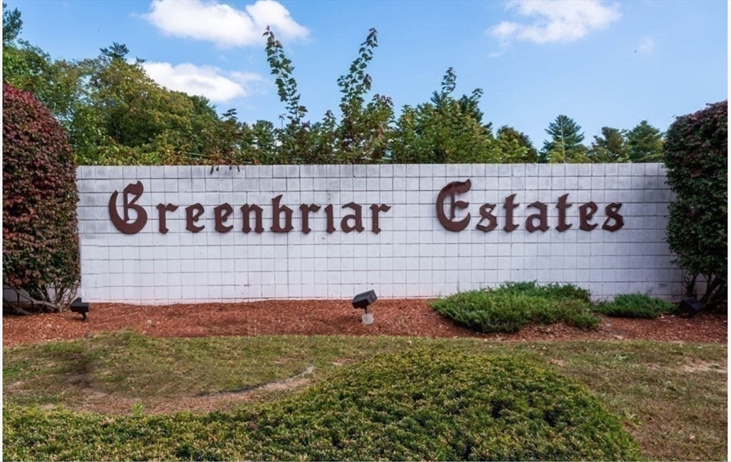 Property Photo: 1 Greenbriar 107 MA 01864