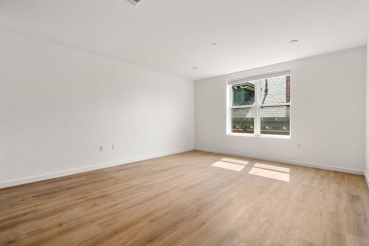 Property Photo: 40 Centre St 402 MA 02446