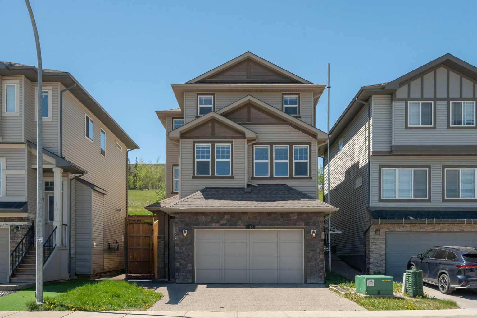 106 Sherwood Mount NW  Calgary AB T3R 0G5 photo