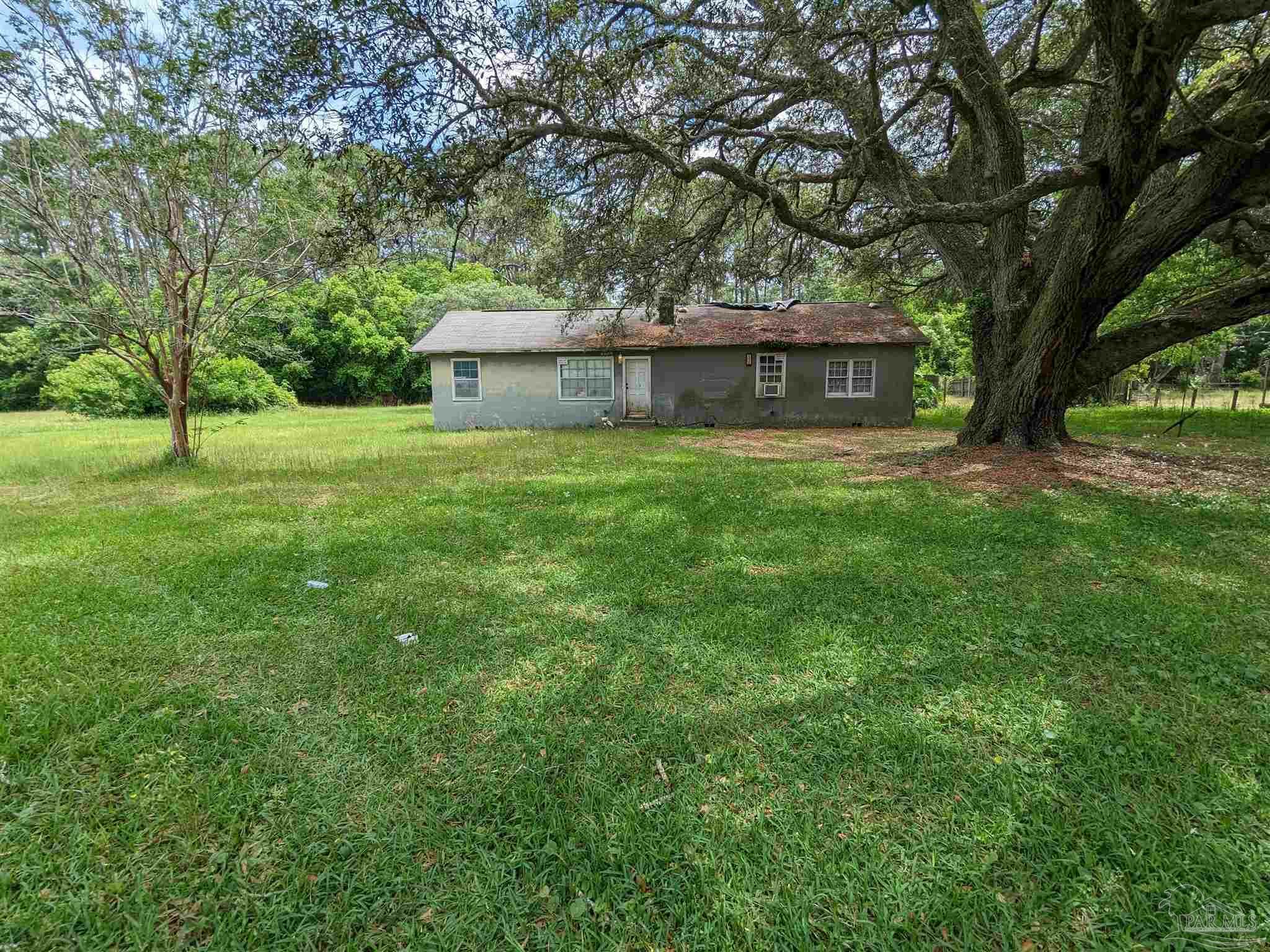 2430 Dog Track Rd  Pensacola FL 32507 photo