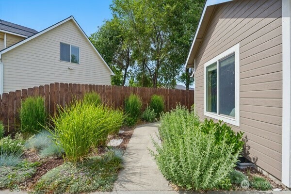 Property Photo: 252 NW Ruby Lane WA 99324