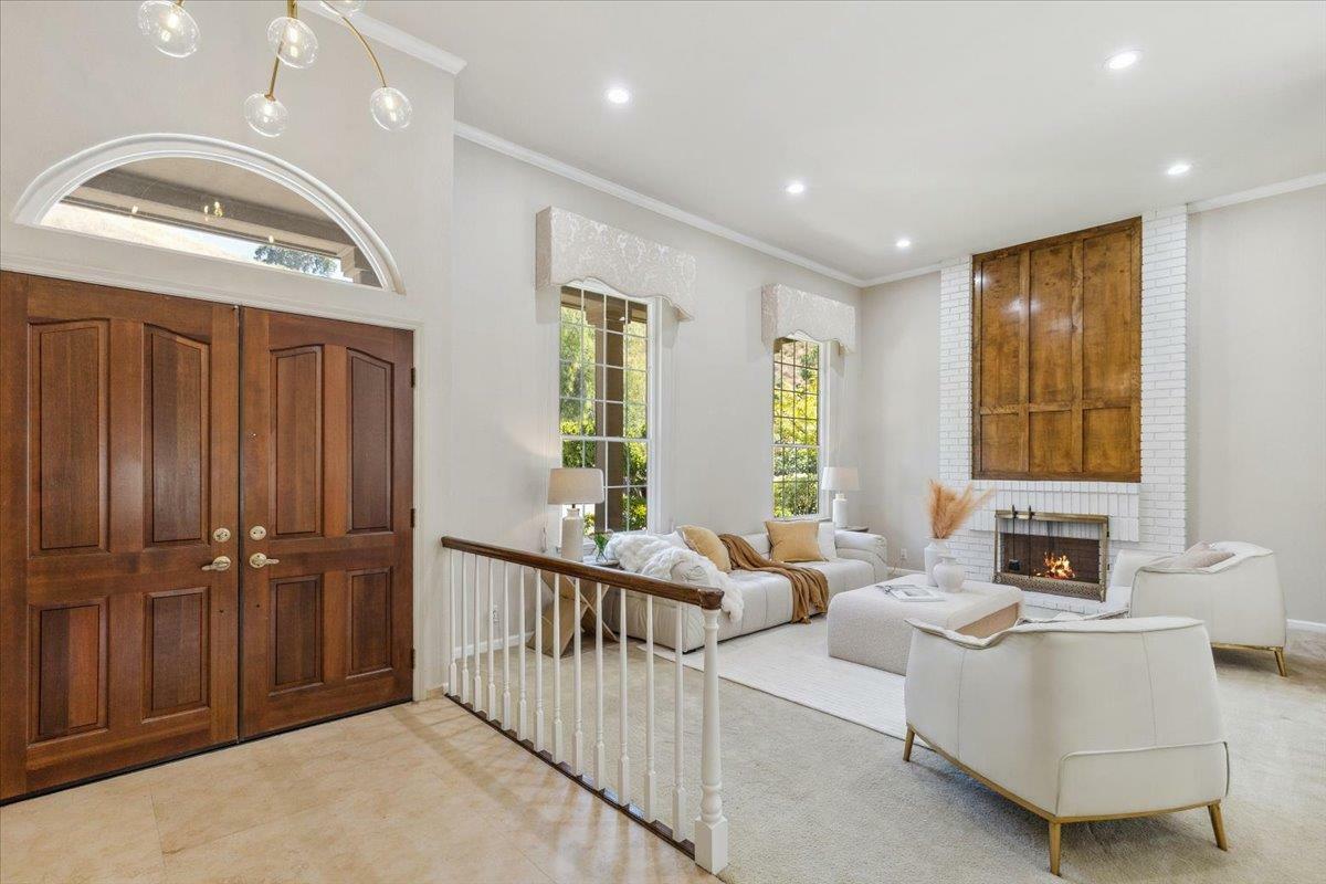 Property Photo:  5950 Crossmont Circle  CA 95120 