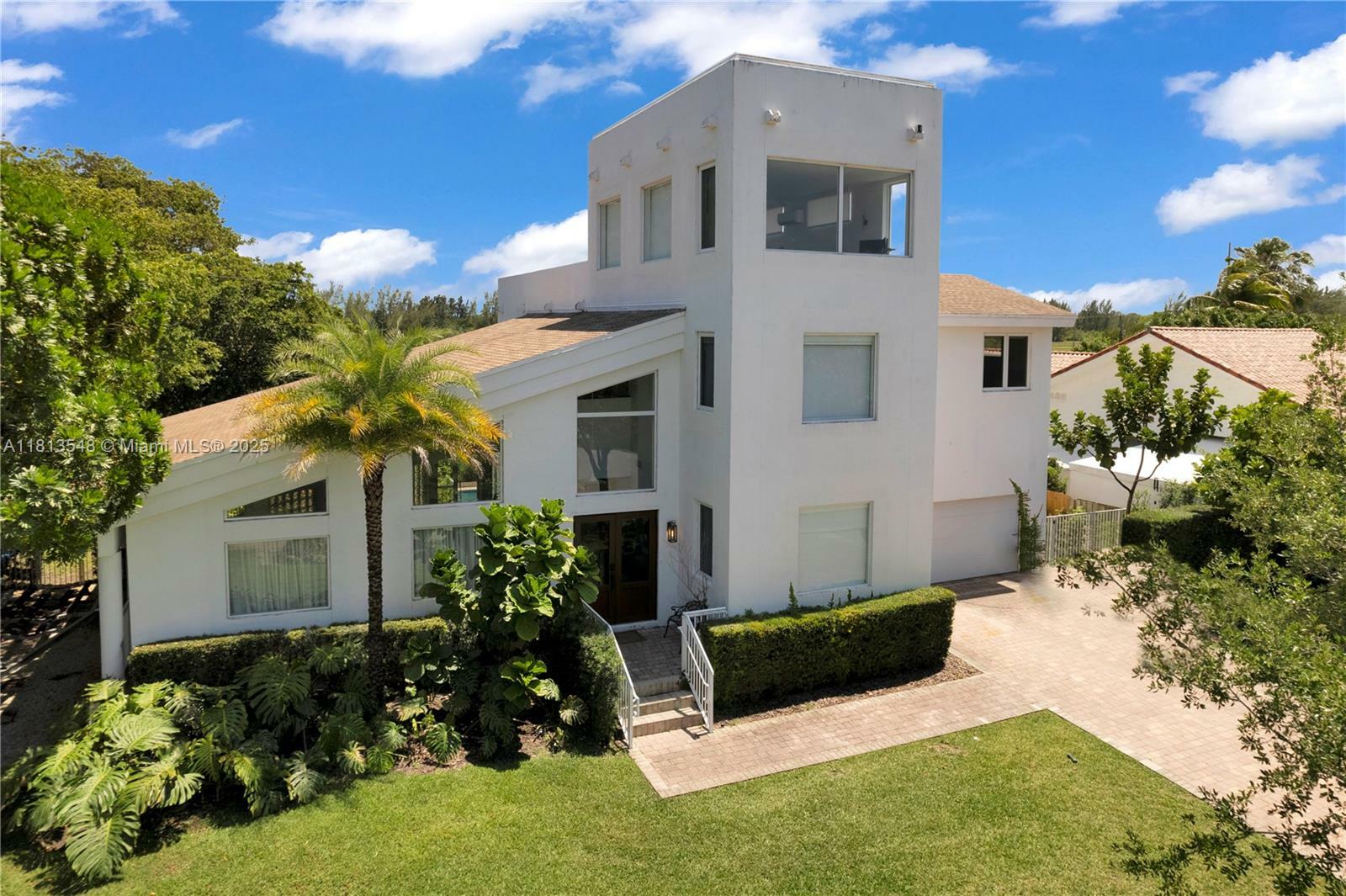 Property Photo: 6320 Dolphin Dr FL 33158