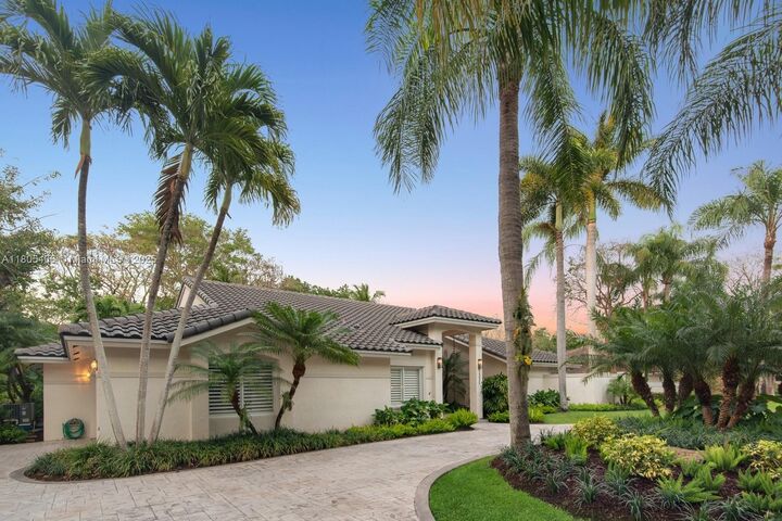 Property Photo: 7395 SW 166th St FL 33157