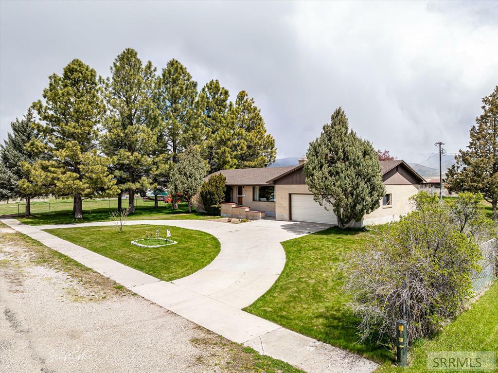 Property Photo: 244 N 4th E ID 83245