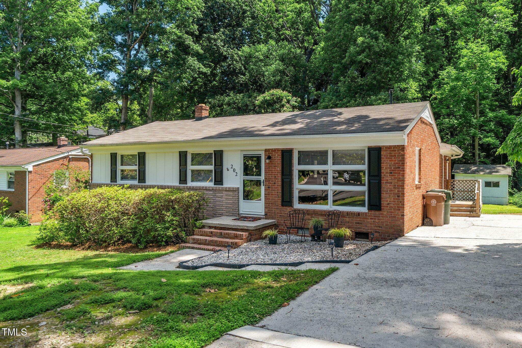Property Photo: 202 Crest Road NC 27513