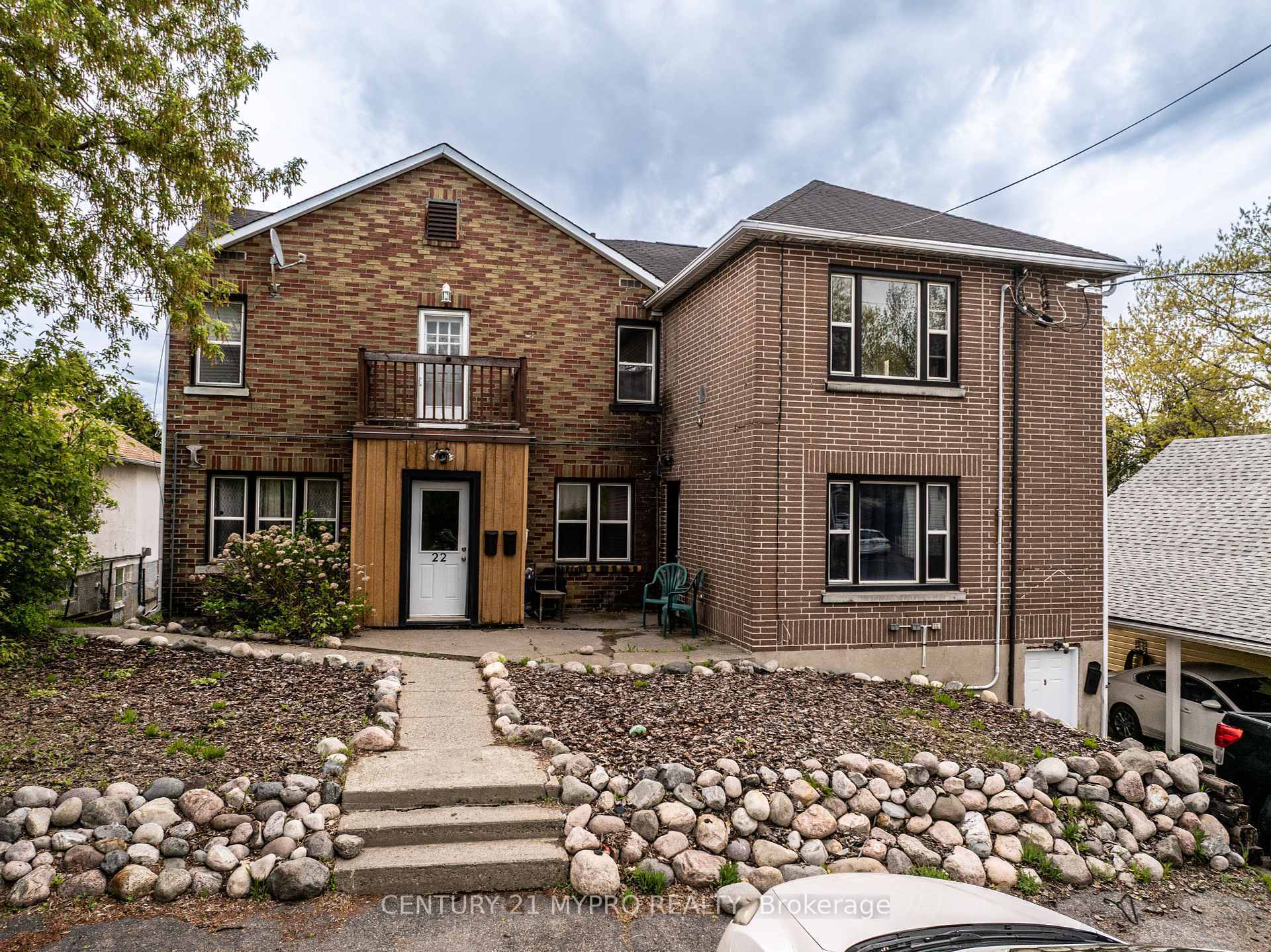 22 Whittaker Street  Greater Sudbury ON P3C 3W9 photo