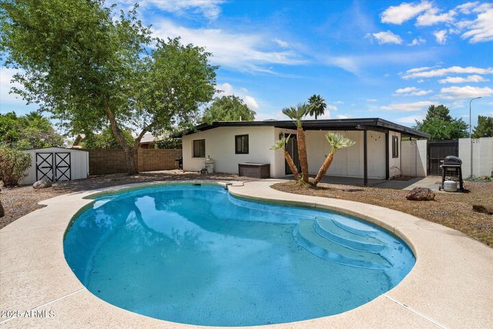 1939 E Alameda Drive  Tempe AZ 85282 photo