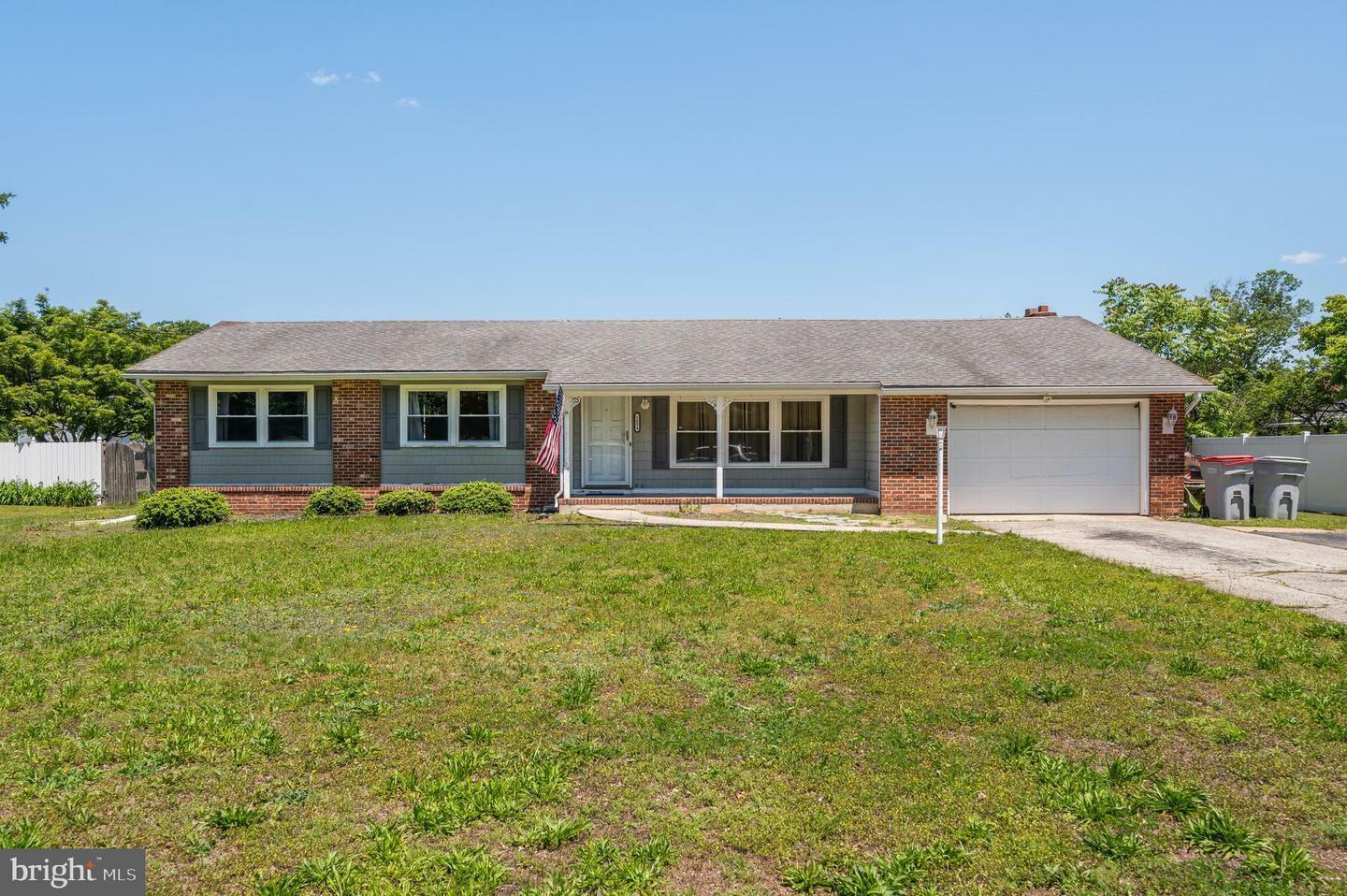 Property Photo: 1654 Washington Avenue NJ 08361