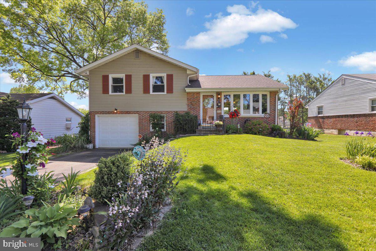 Property Photo:  3012 Octagon Avenue  PA 19608 