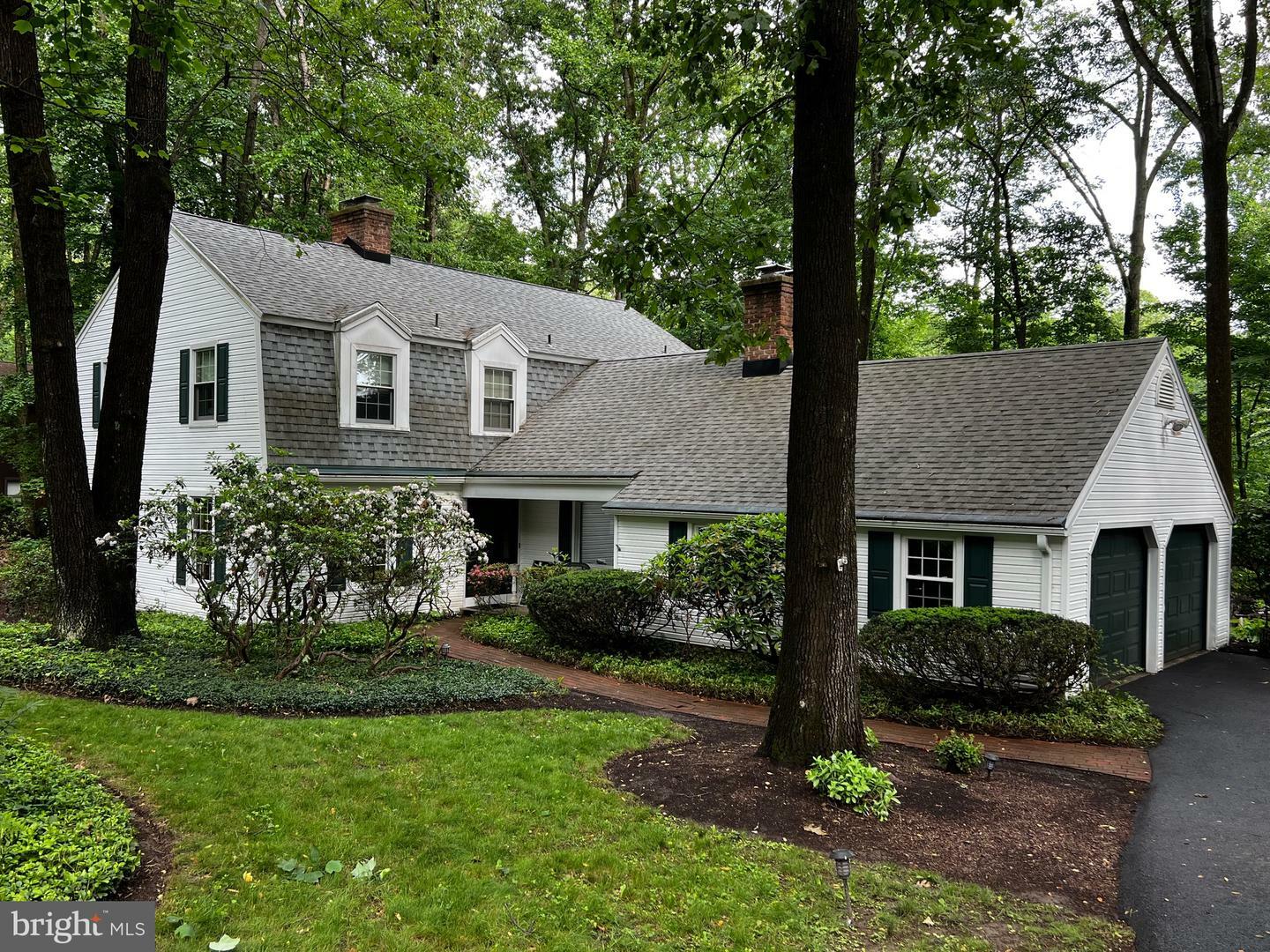 46 Woodbine Drive  Hershey PA 17033 photo