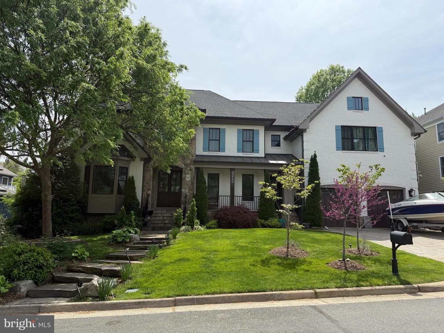 Property Photo:  2210 Beacon Lane  VA 22043 