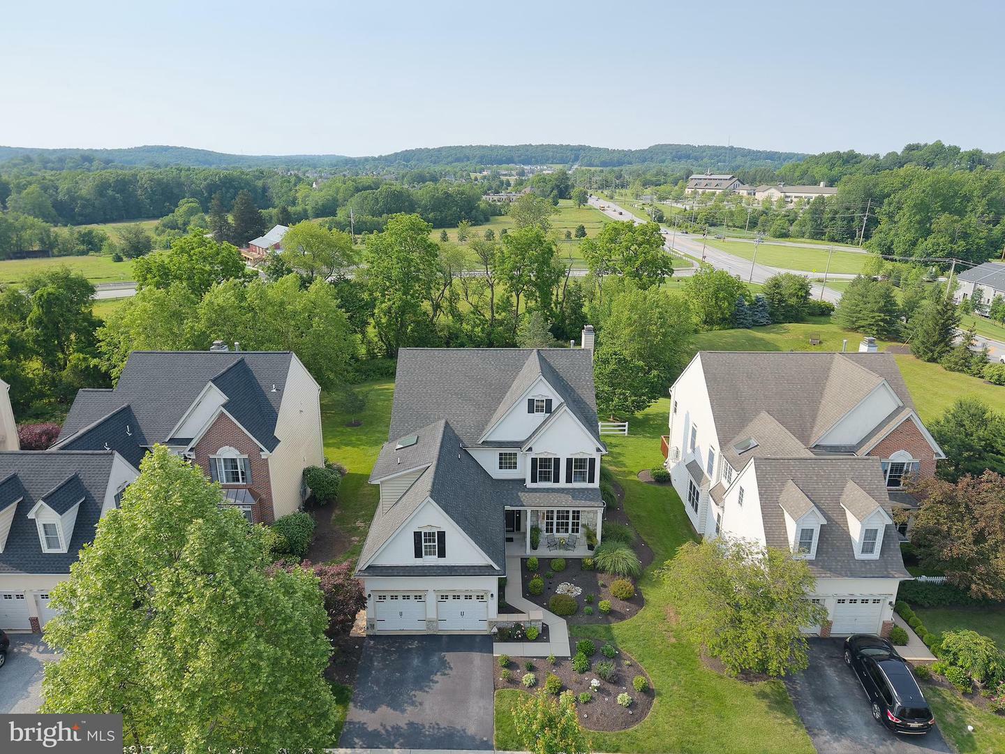 Property Photo: 302 Waynebrook Drive PA 19425