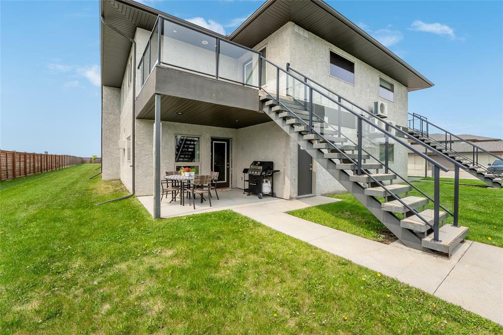Property Photo: 1228 Old Pth 59 Highway MB R0A 0T1