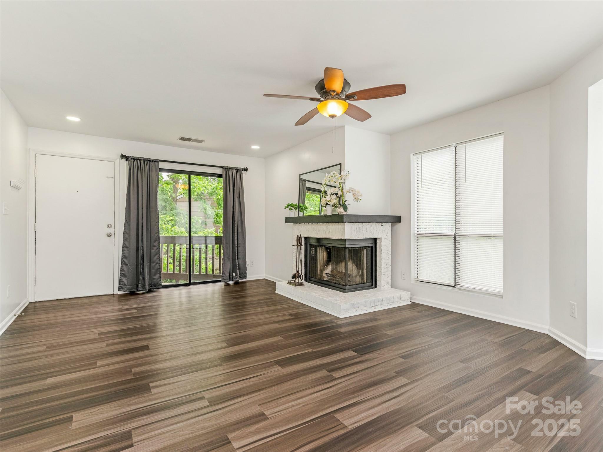Property Photo: 8183 Cedar Glen Drive NC 28212