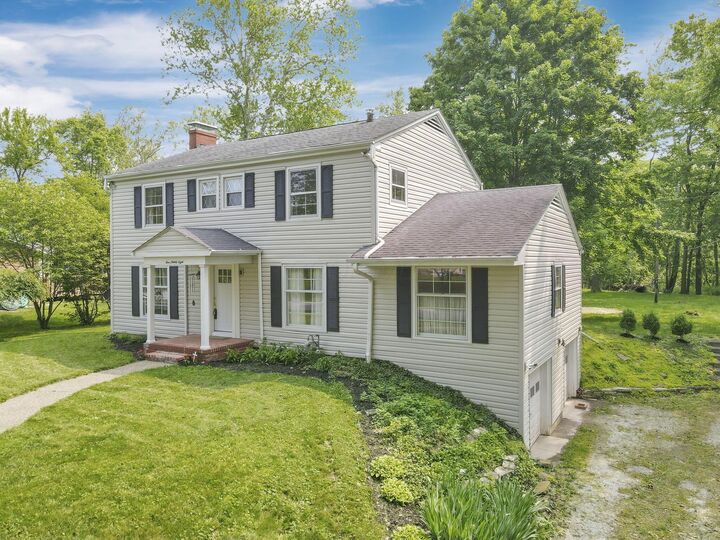 498 Marion Manor Woods  Newark OH 43055 photo