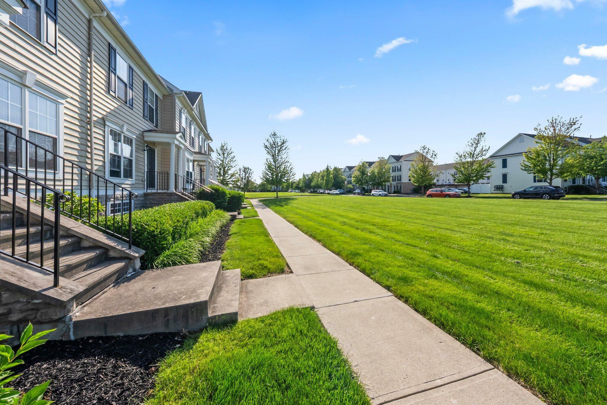 Property Photo:  5541 Rainbow Falls Street  OH 43016 