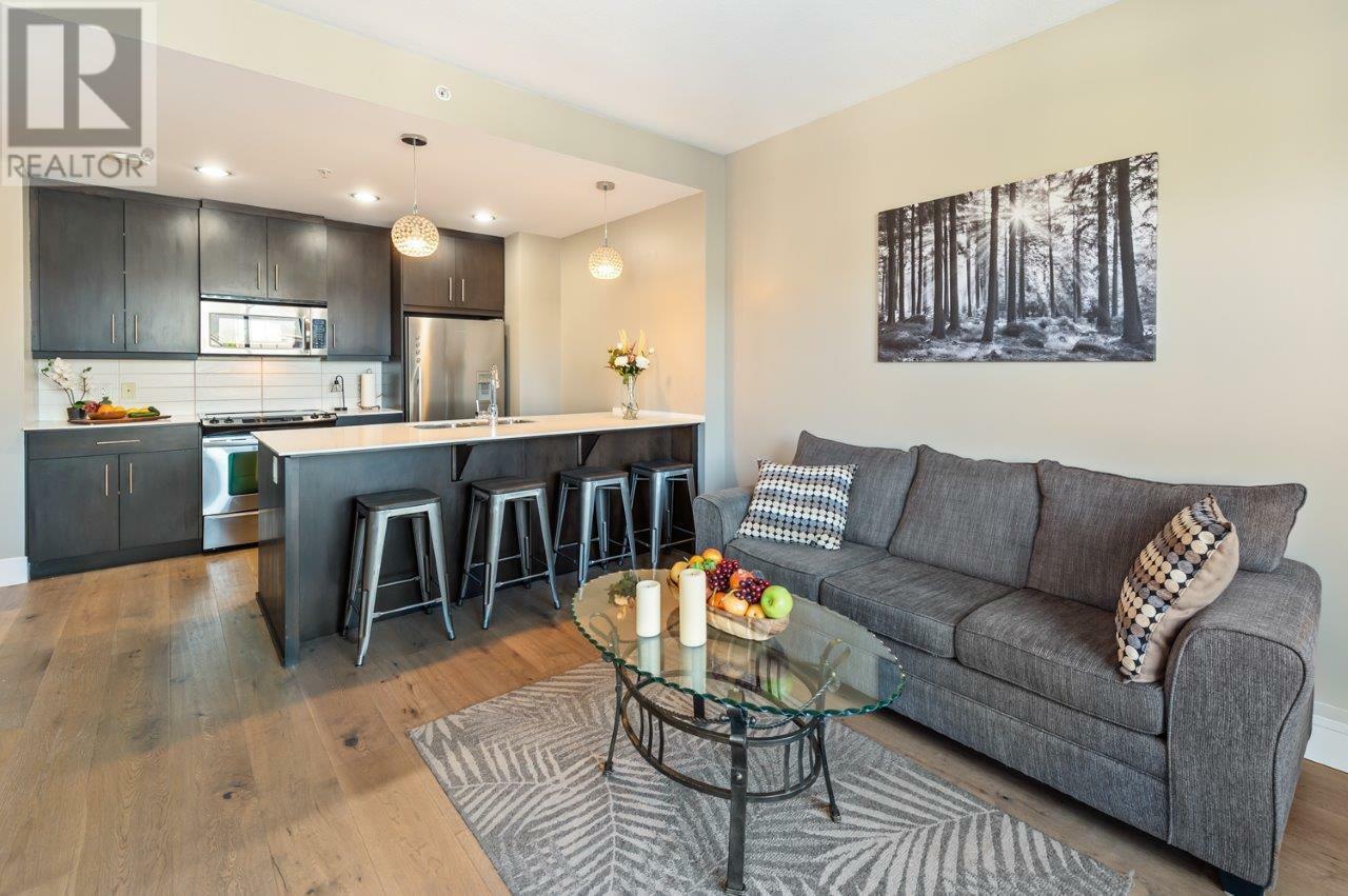 Photo de la propriété: 2040 Springfield Road 307 BC V1Y 9N7