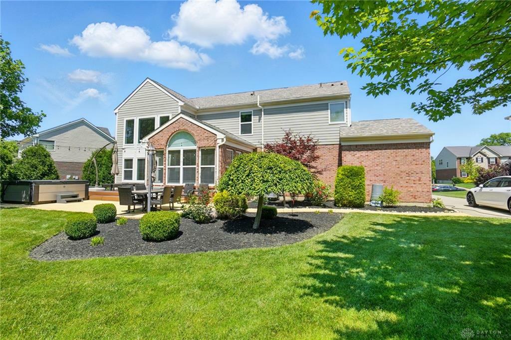 Property Photo:  10041 Meadow Woods Lane  OH 45458 