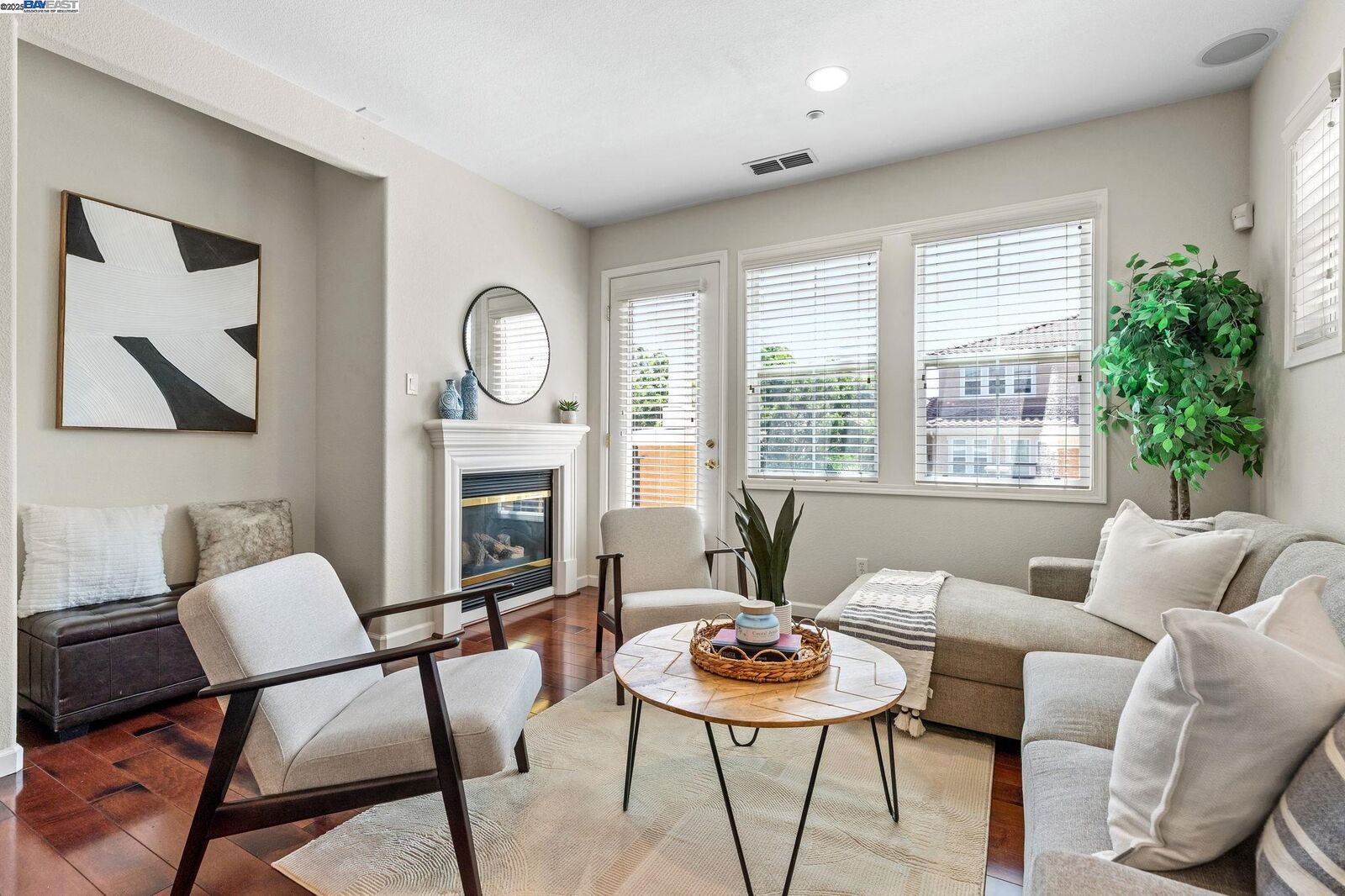 Property Photo: 3347 Monaghan St CA 94568
