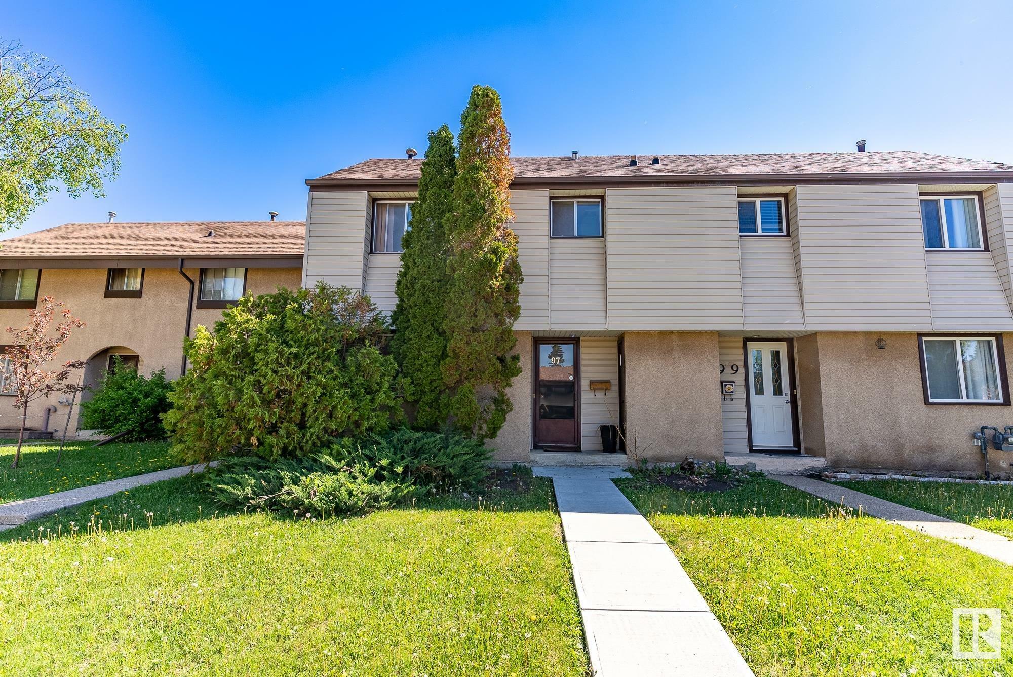 Property Photo: 97 Grandin Village AB T8N 1R9