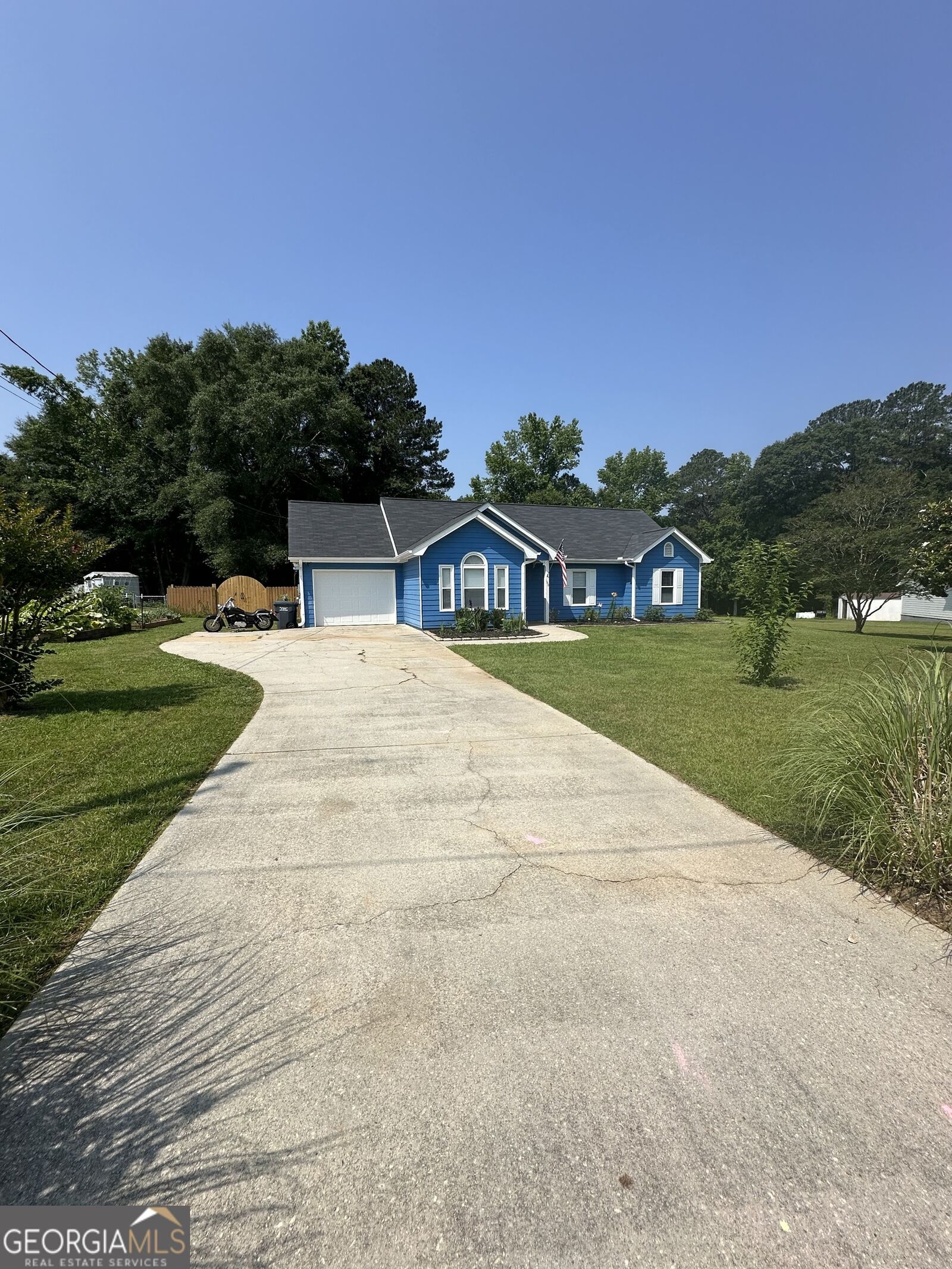 Property Photo: 160 Springdale Court GA 30056