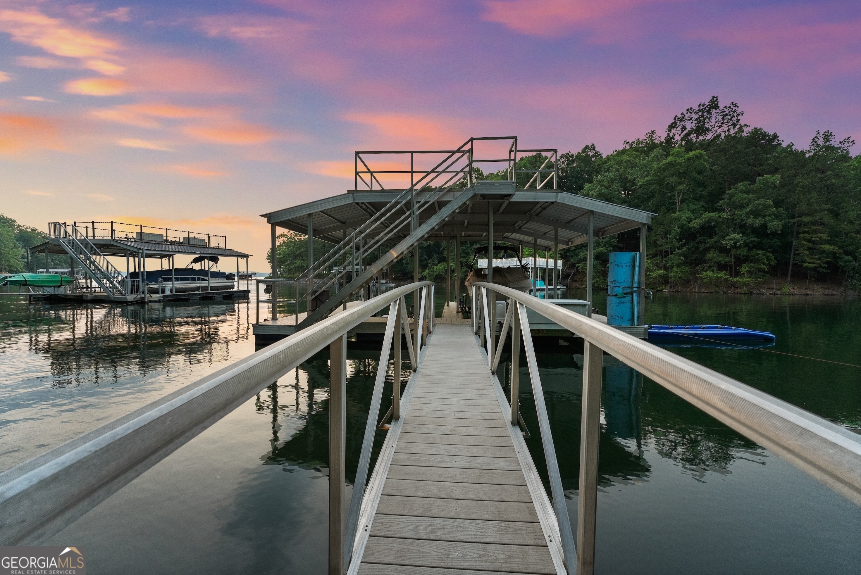 Property Photo: 5610 Point West Drive GA 30566