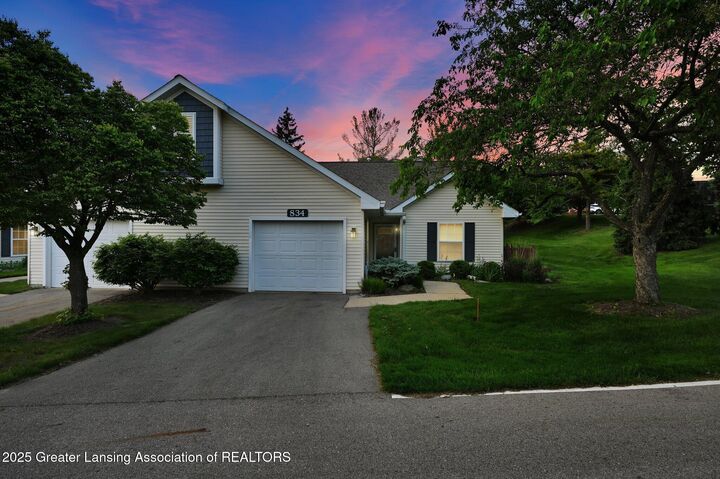 834 Lenna Keith Circle  East Lansing MI 48823 photo