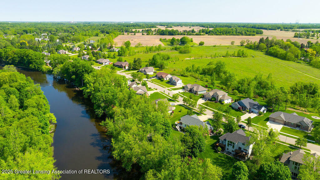 Property Photo: 4655 Dimond Way MI 48821