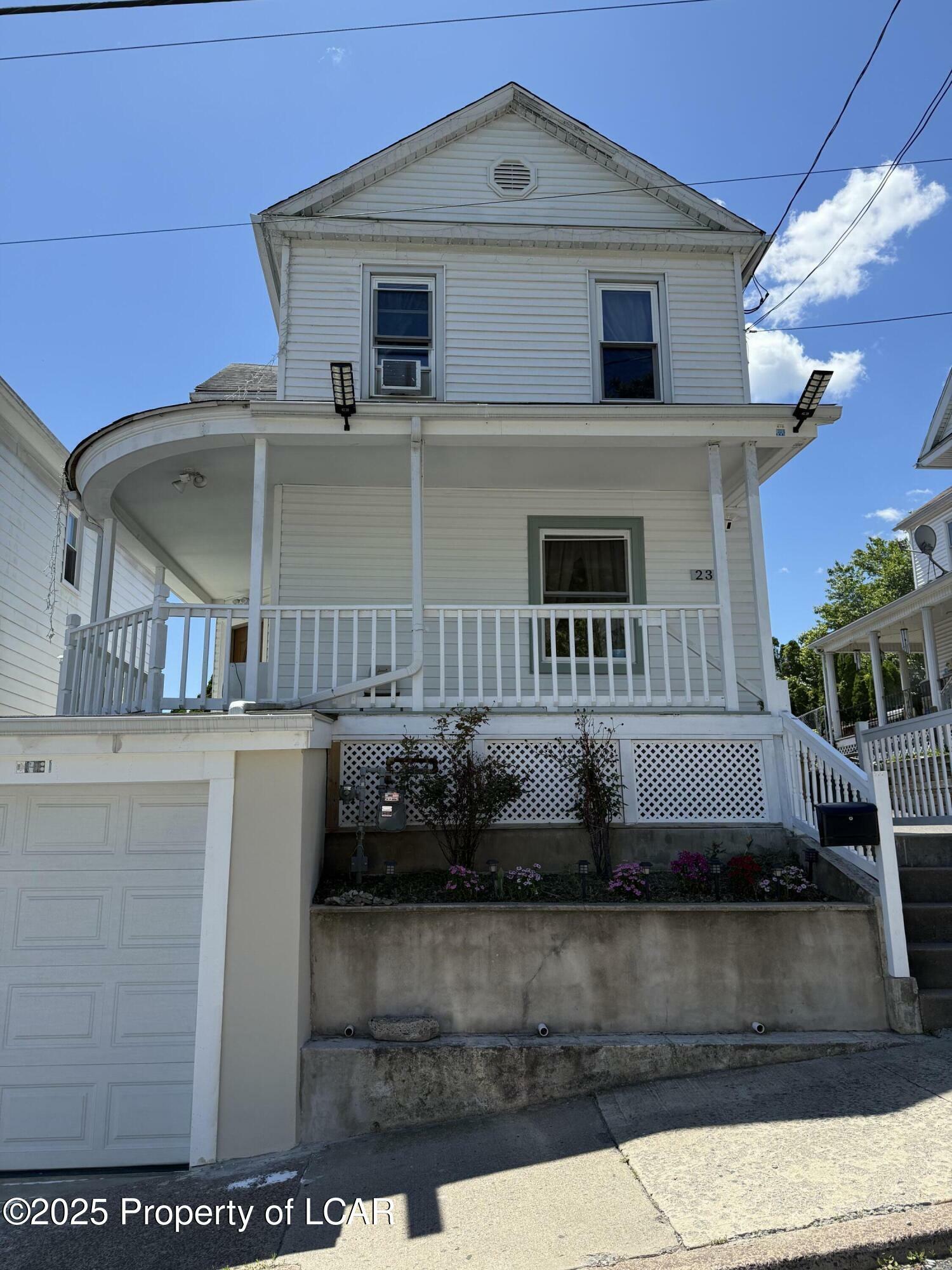 Property Photo: 23 Franklin Street PA 18651