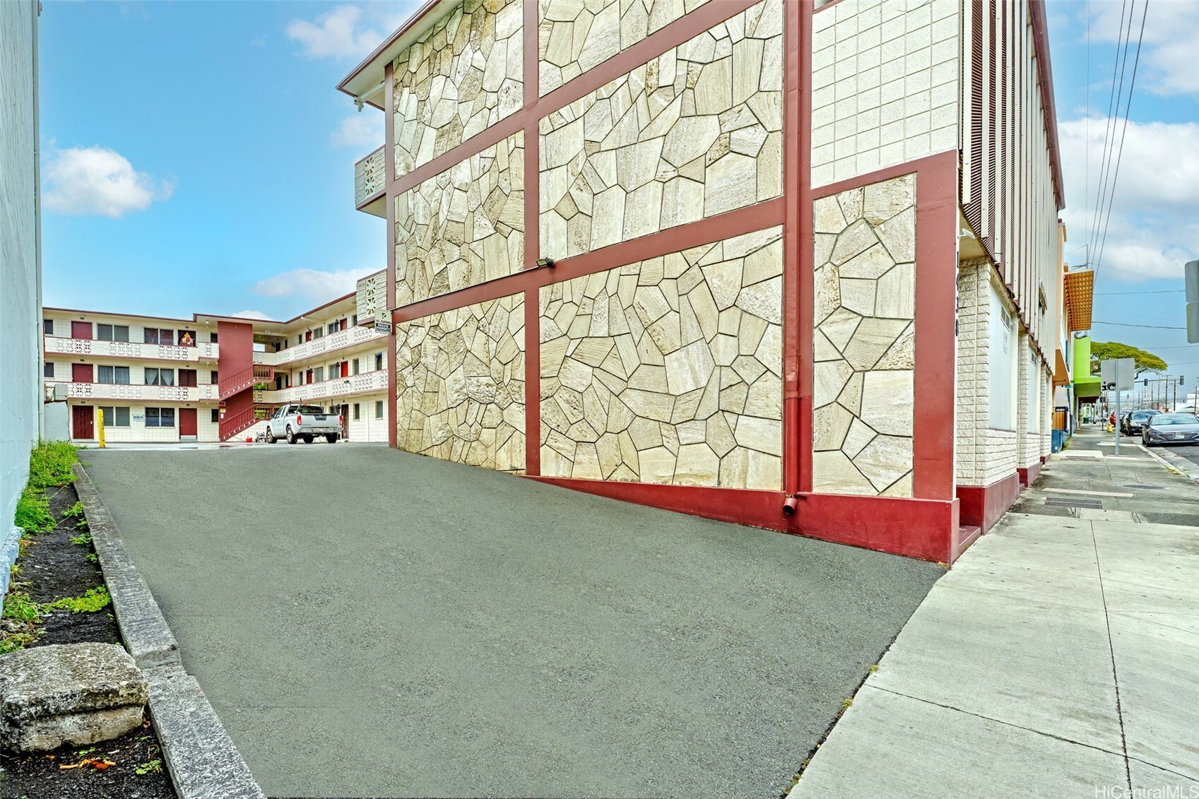 Property Photo: 1438 Liliha Street HI 96817