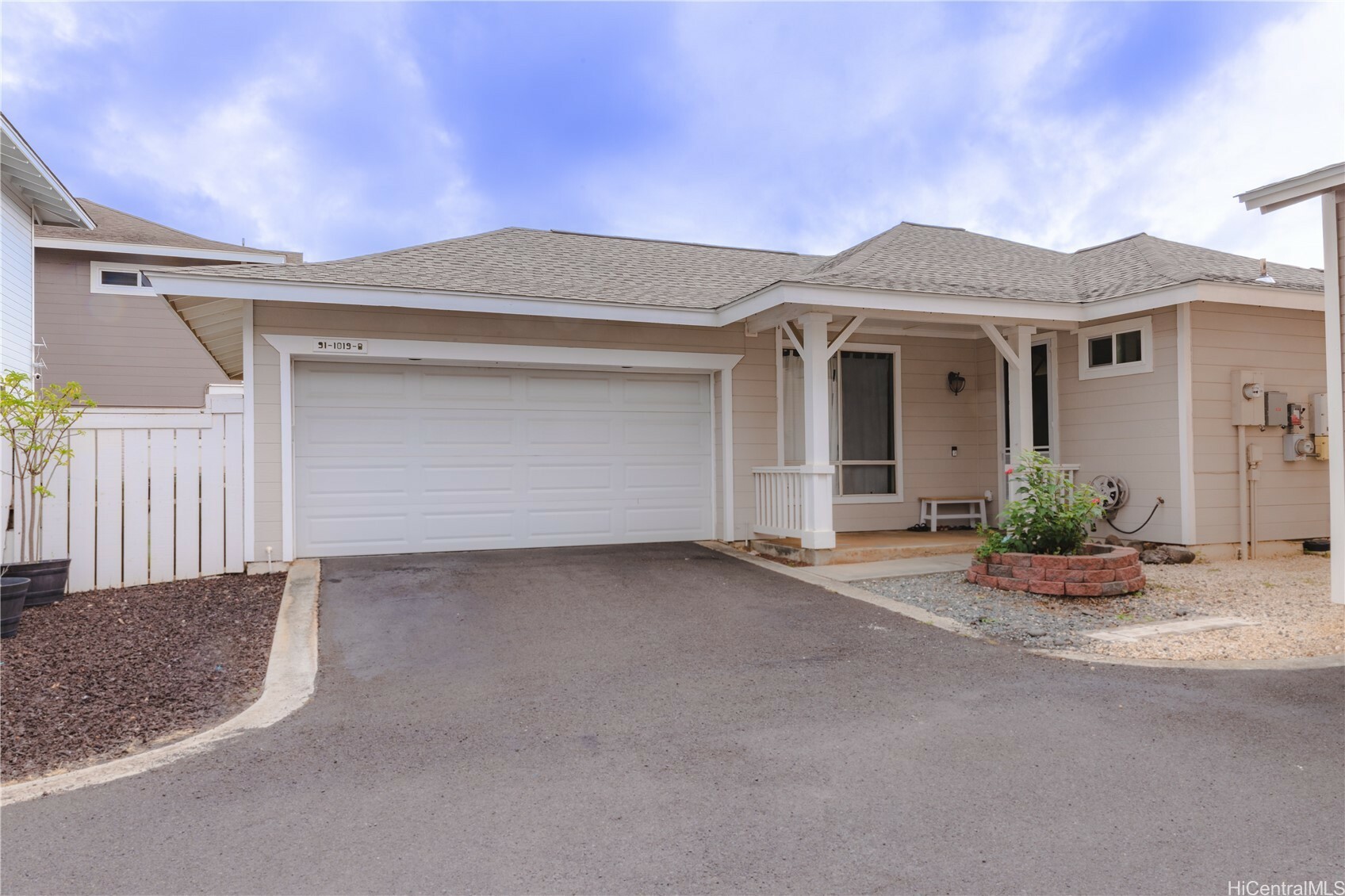 Property Photo: 91-1019 Opuku Street B HI 96707