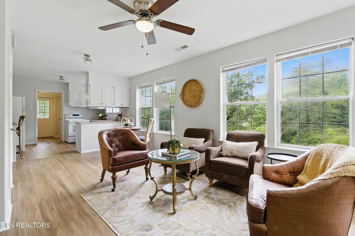 Property Photo: 335 Hillcrest Drive TN 37724