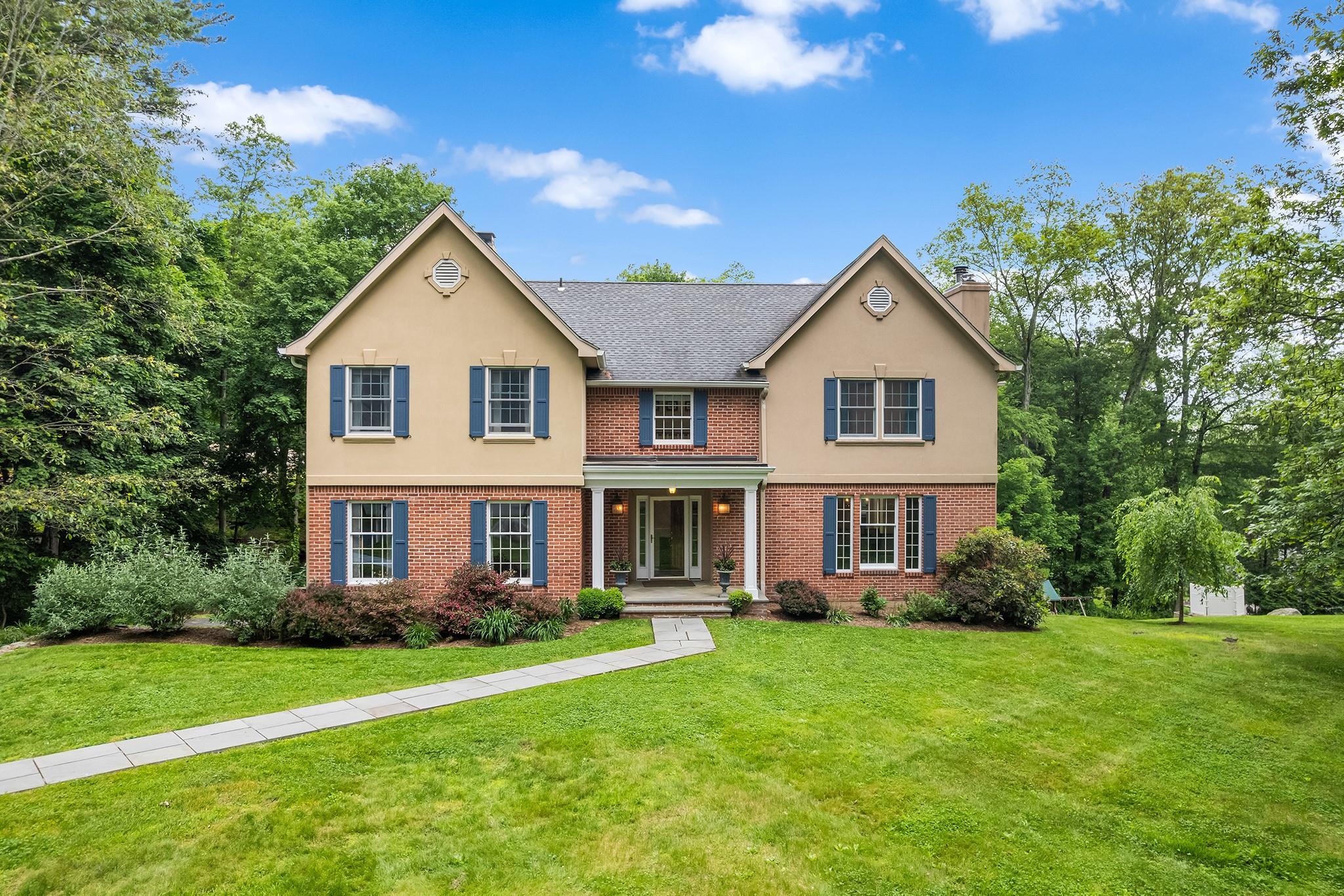 Property Photo: 8 Upland Court NY 10590
