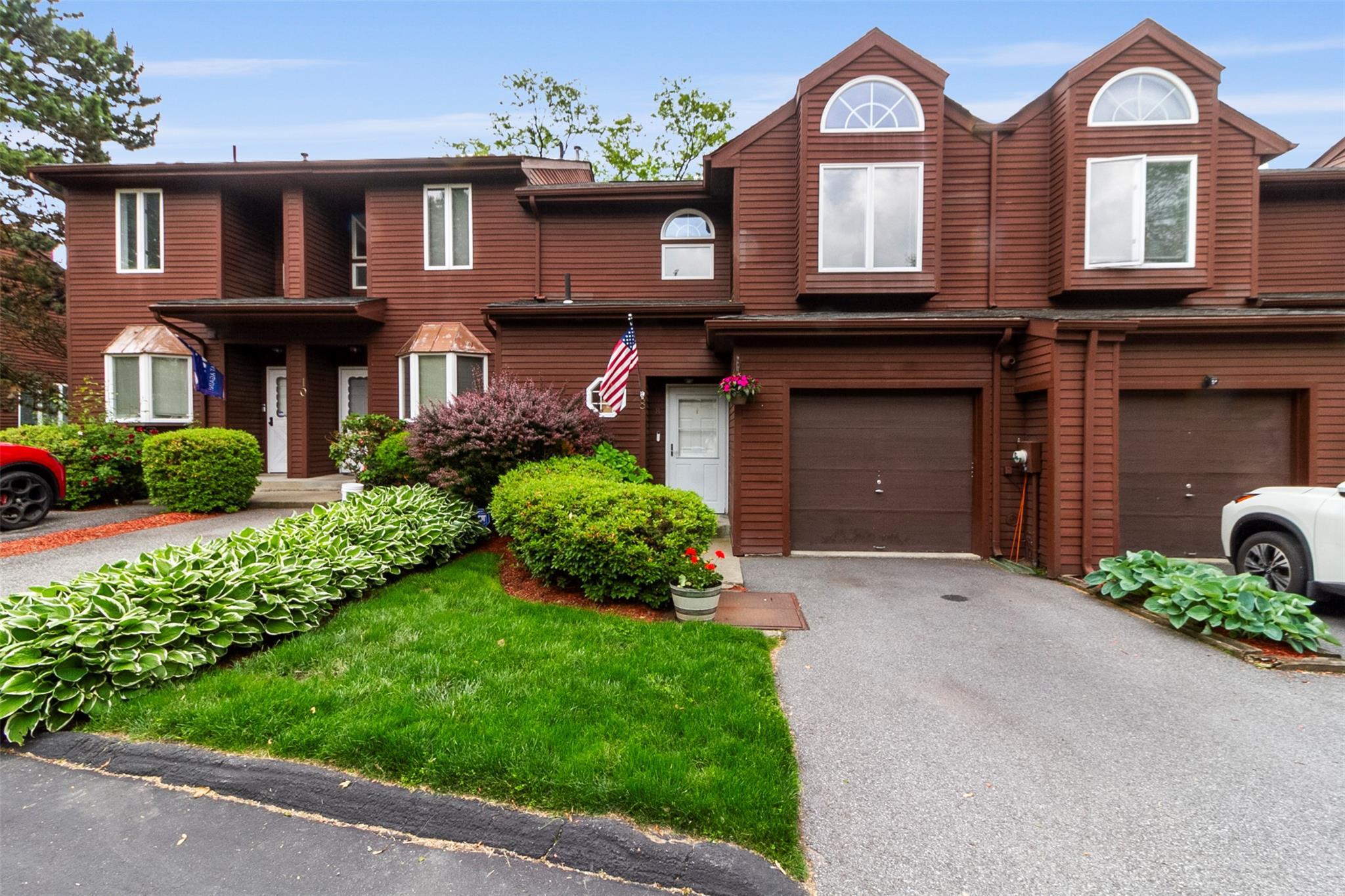 Property Photo: 8 Knoll View NY 10562
