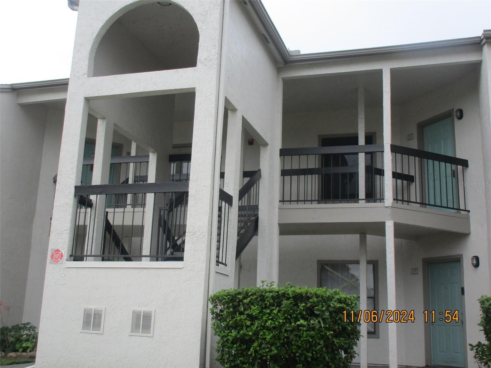 Property Photo:  2002 Cascades Boulevard 201  FL 34741 