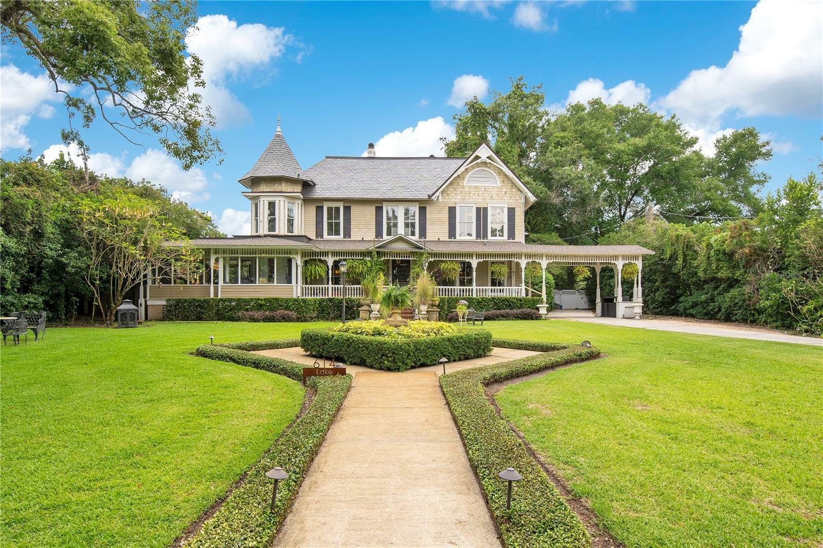 614 Lake Avenue  Orlando FL 32801 photo