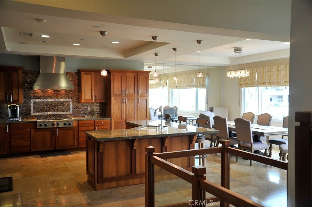 Property Photo: 6 Pacific Vista CA 92651