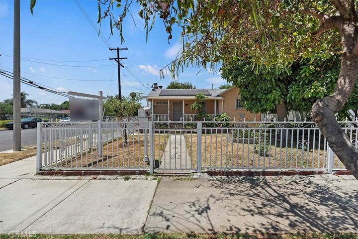 Property Photo: 1218 S Sultana Avenue A CA 91761