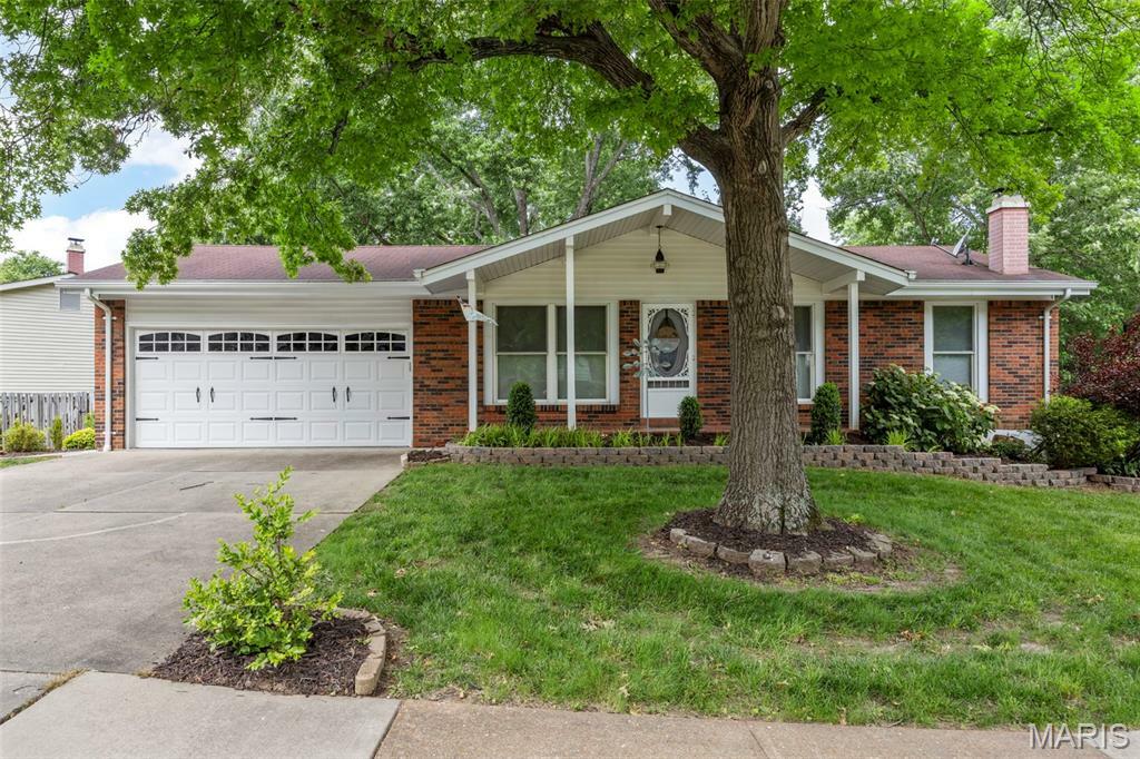 Property Photo: 653 Green Cliff Drive MO 63026