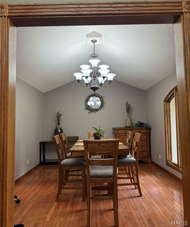 Property Photo: 555 Kensington Place MO 63028
