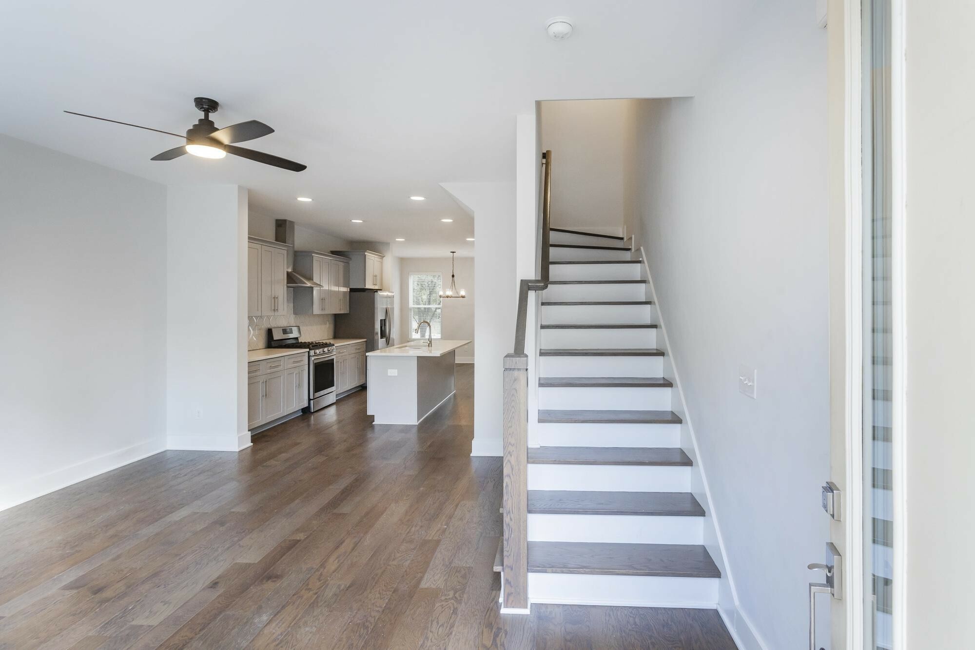 Property Photo:  708 Tral St  TN 37208 