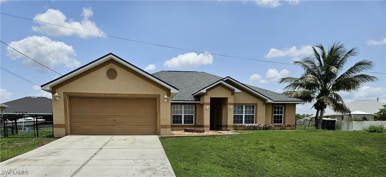 Property Photo:  4109 NE 21st Place  FL 33909 