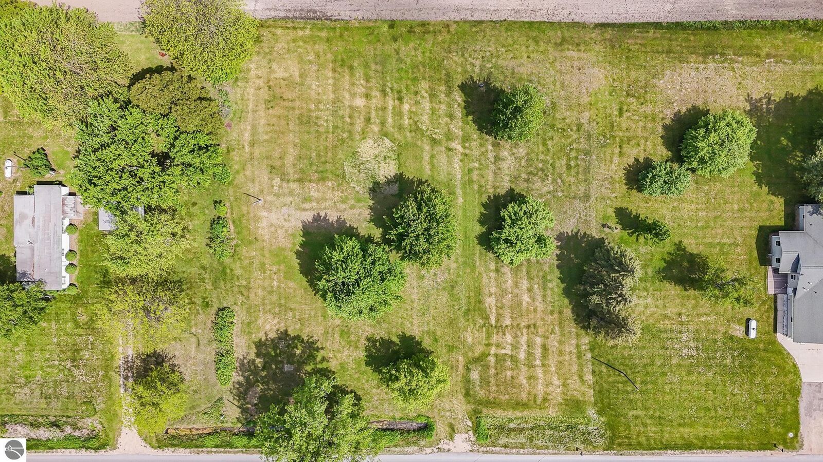 Property Photo:  2090 W Jefferson Road  MI 48880 