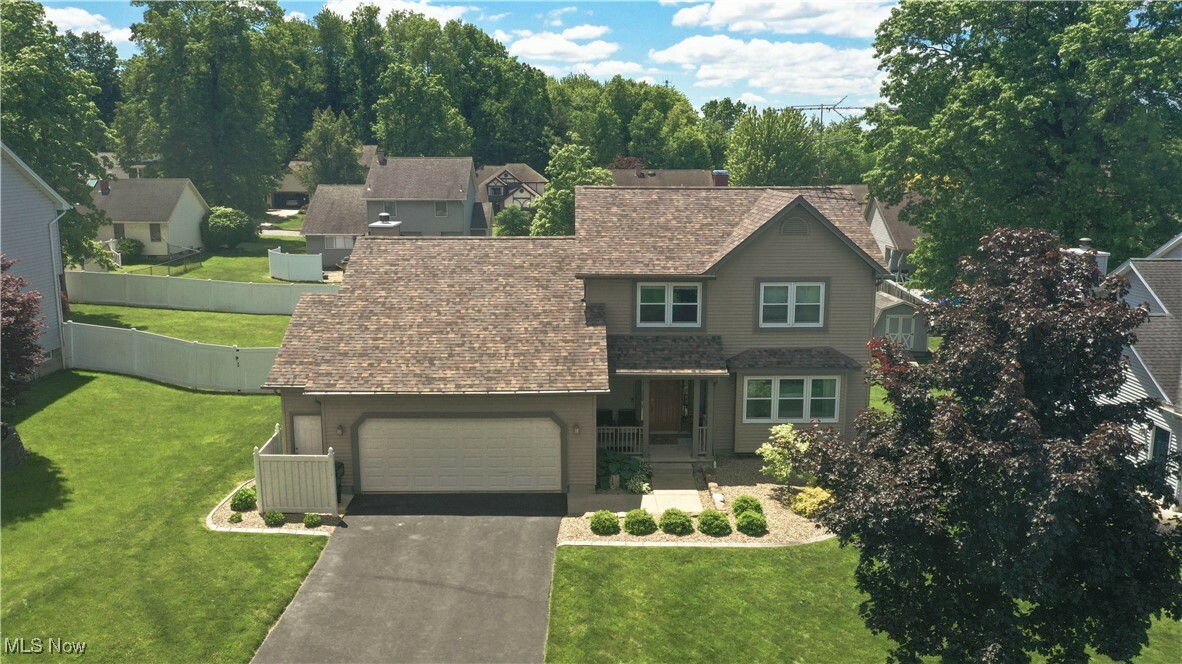 Property Photo: 6471 Ridgeview Avenue OH 44515