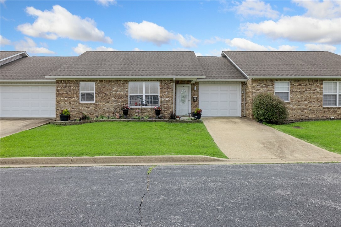 1724 E 43 Highway 8  Harrison AR 72601 photo