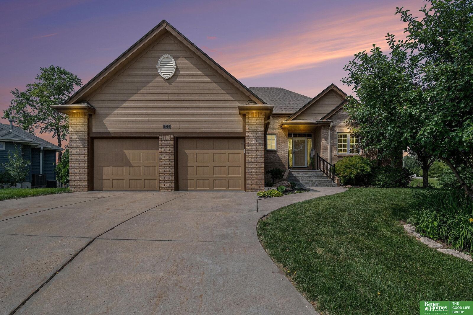 Property Photo:  520 Coronado Circle  IA 51510-0000 