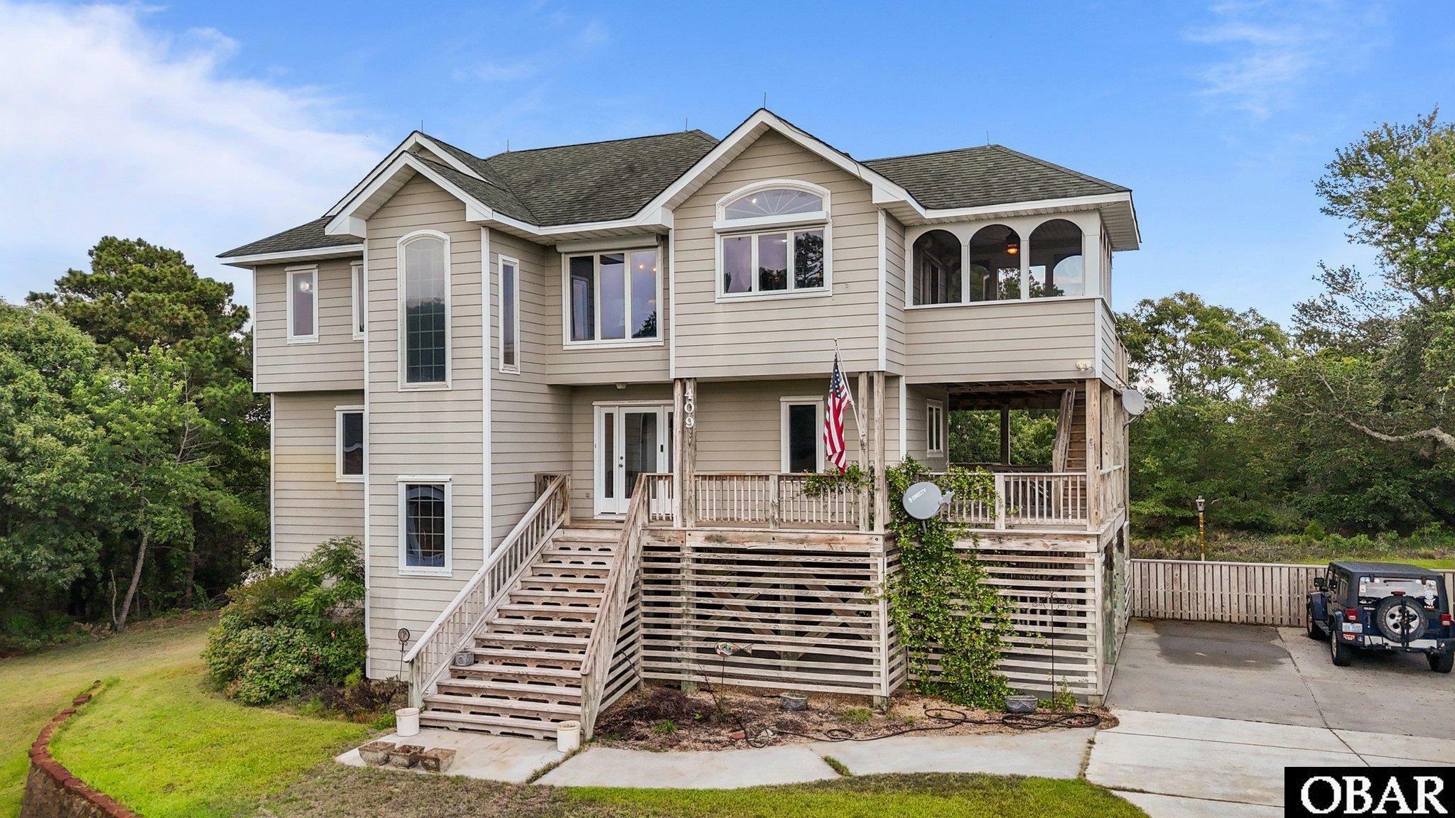Property Photo: 409 W Raceview Court NC 27959